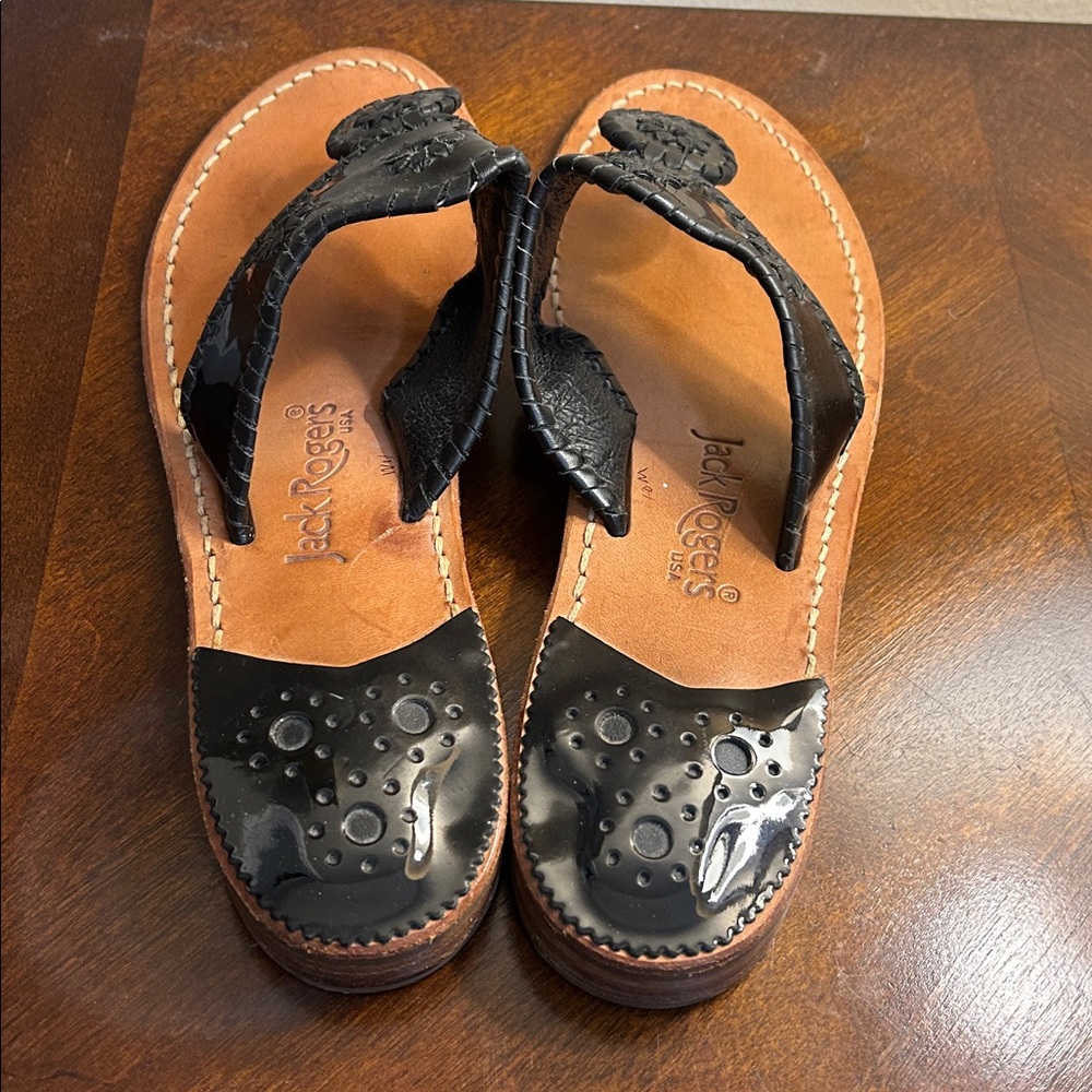 Jack Roger ‘Original Jacks’ Black Patent Leather Sandal - Picture 4 of 9